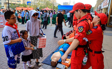 徐州鼓楼丰财街道 安全宣传进万家 应急知识入人心